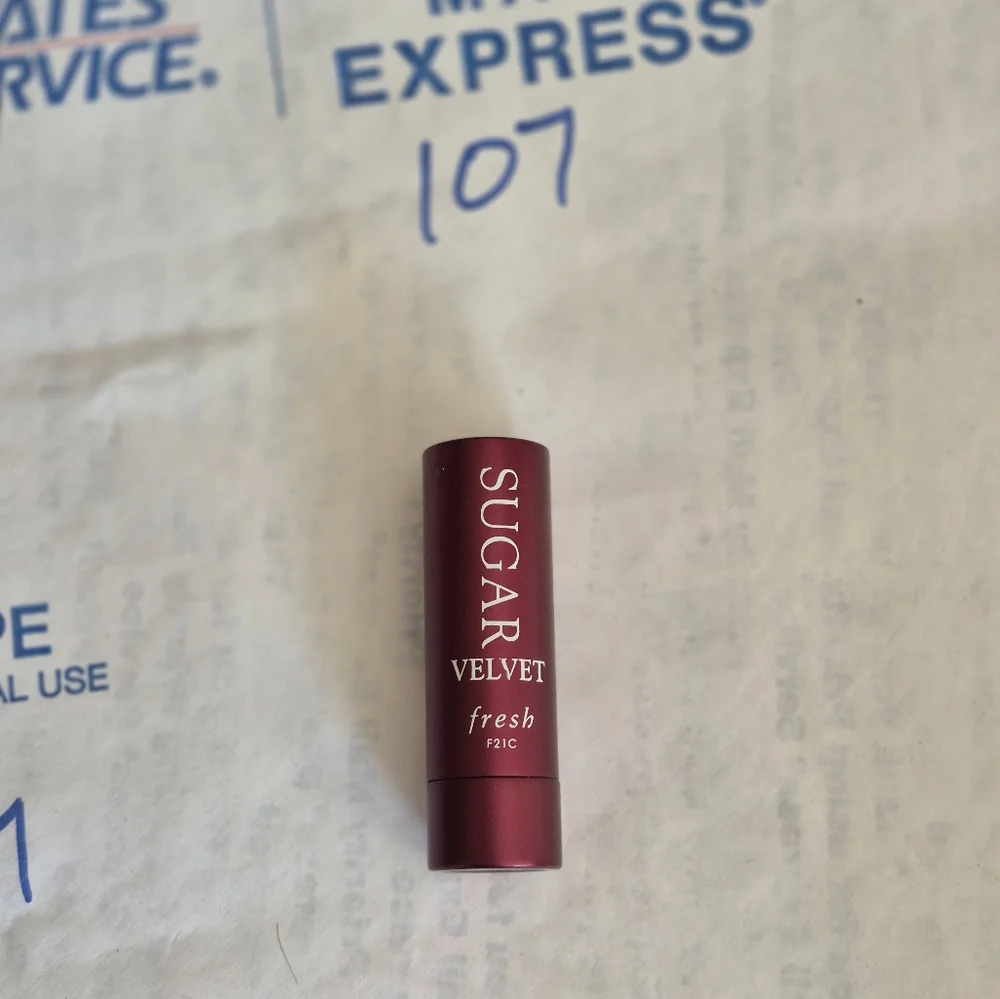 Lot Of 2 Fresh SUGAR Velvet Lip treatment - Picture 8 of 8
